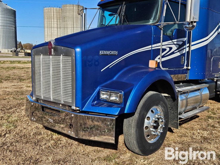 2007-kenworth-t800-image-10