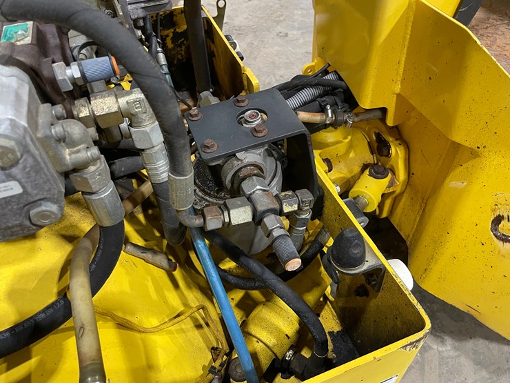 2014-bomag-bw900-50-image-19