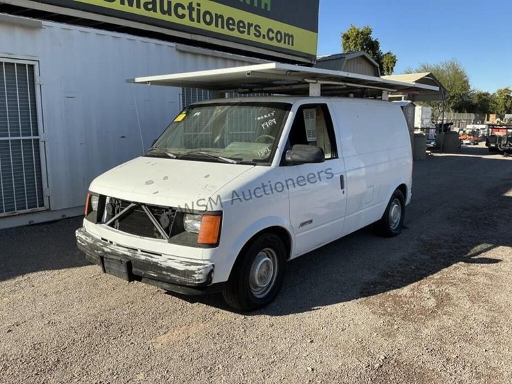 1989-chevrolet-astro-image-2