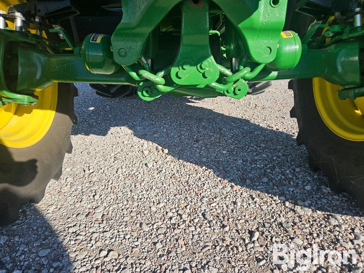 john-deere-6130r-image-13