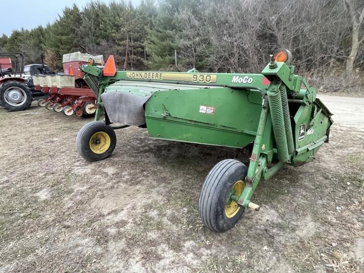 john-deere-930-moco-haybine-image-3