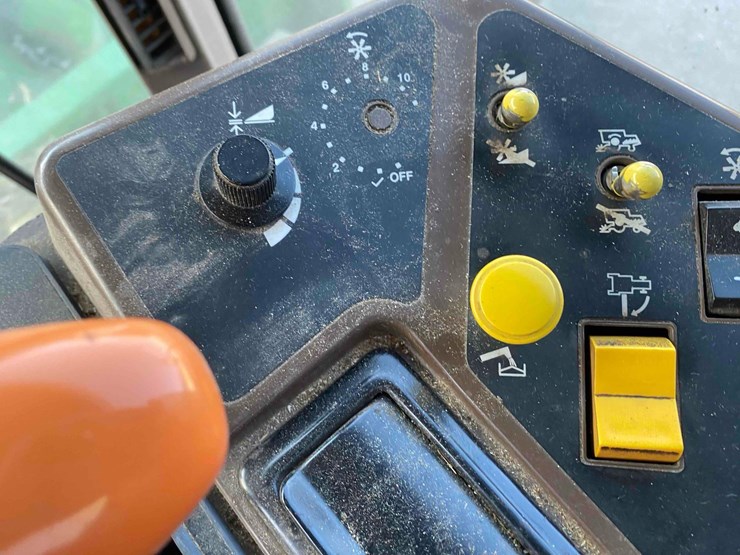 john-deere-9400-image-83