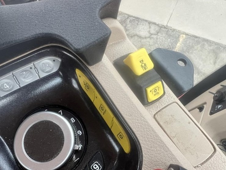 #156-•-2023-steiger-470-image-33