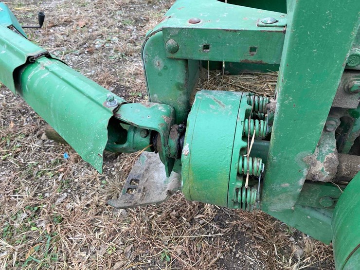 john-deere-14t-image-17