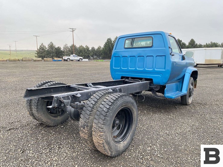 chevrolet-cheyenne-truck---caution-image-5