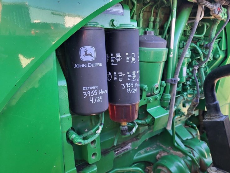 john-deere-8335r-image-42