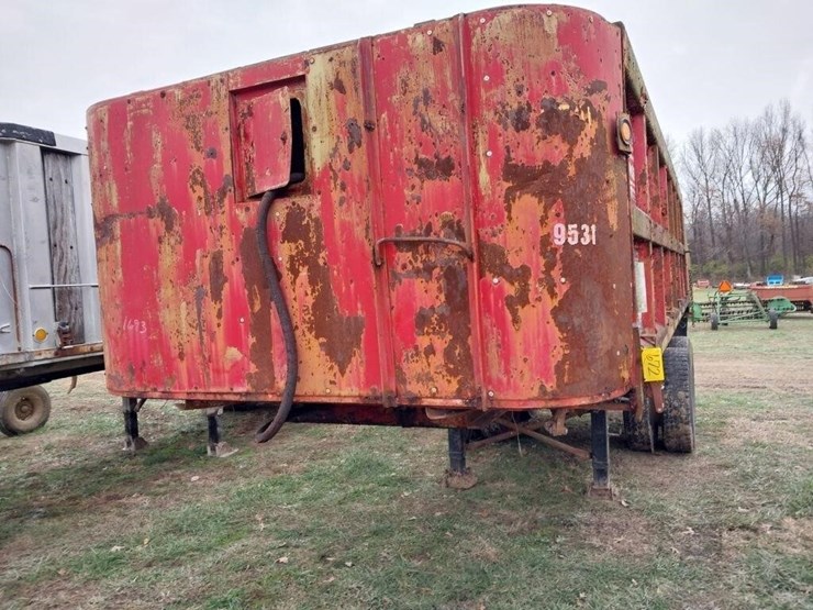 1970-heil-trailer-image-1