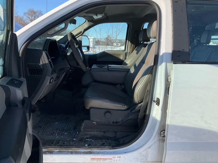 2019-ford-f450-xl-image-62