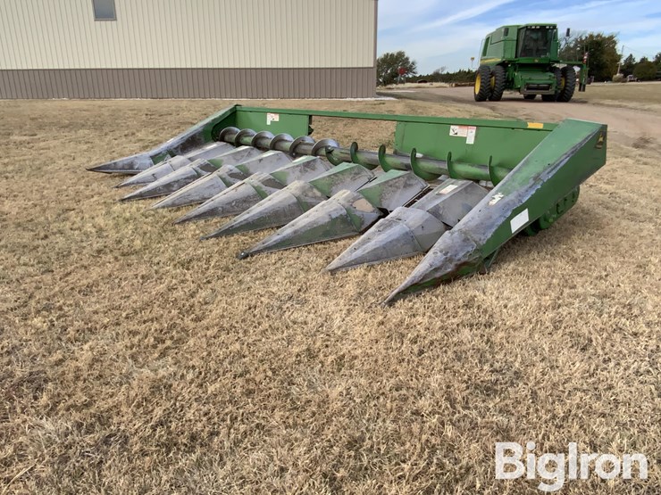 john-deere-843-image-1