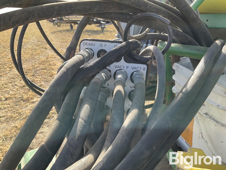 2012-john-deere-dr24-image-17