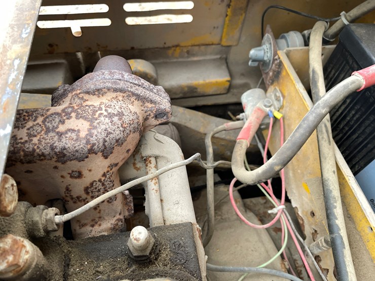 #1002-•-allis-chalmers-fp50-24-forklift-image-28