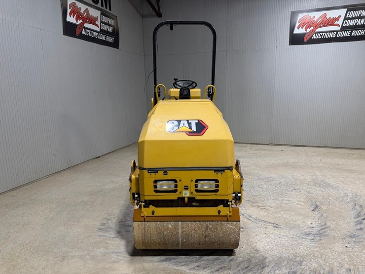 2019-caterpillar-cb1.7-image-8