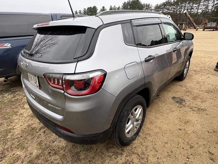 jeep-compass-sport-image-4