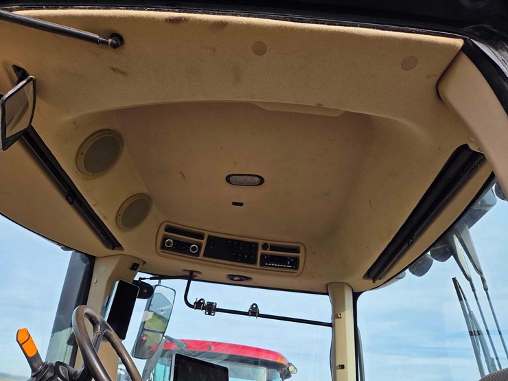 case-ih-620-image-69