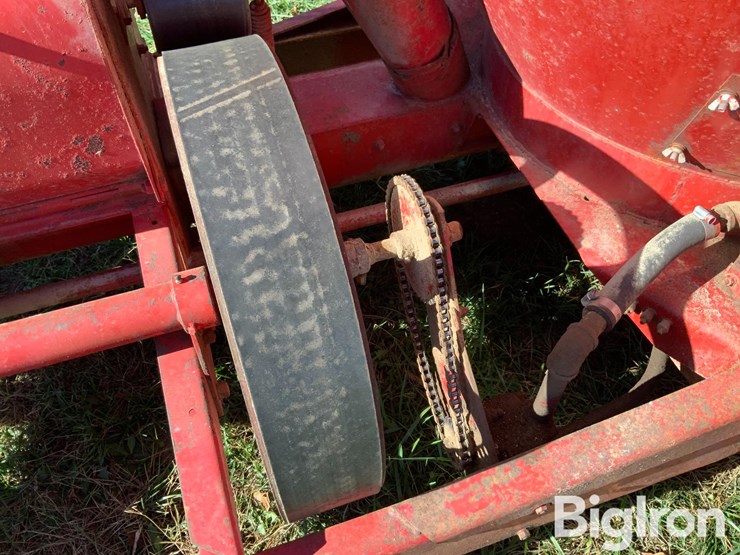 new-holland-357-image-18