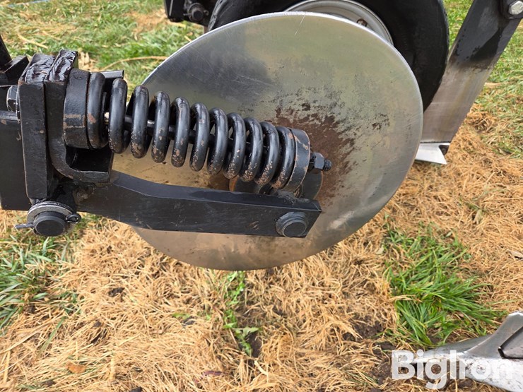 case-ih-2500-image-12