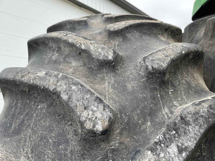 john-deere-8300-image-27