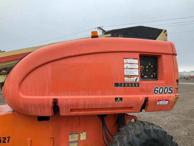 jlg-600s-image-31