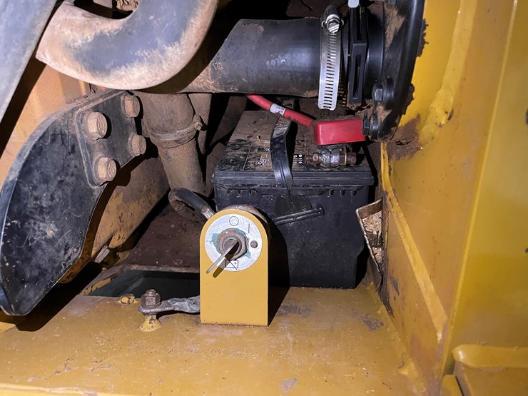 caterpillar-249d-image-36