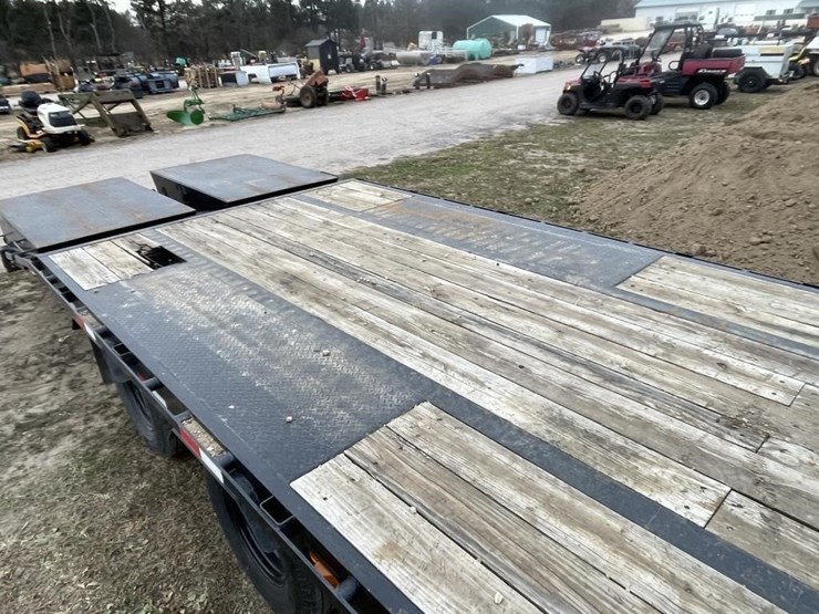 2021-load-trail-32'-gooseneck-trailer-image-5