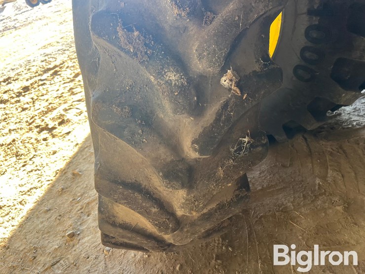 john-deere-8330-image-7