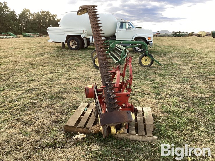 new-holland-451-image-4