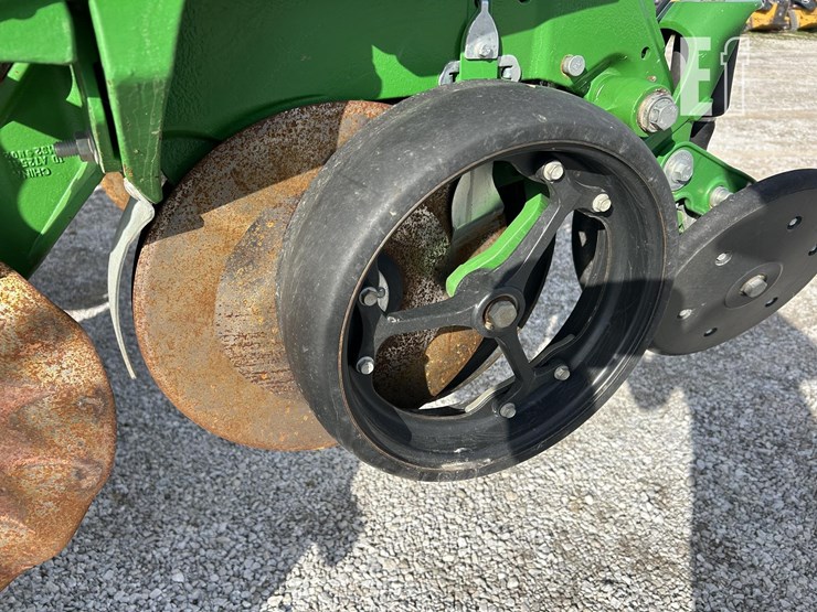 john-deere-1795-image-54