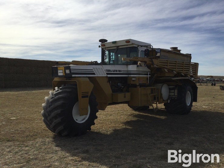 ag-chem-terra-gator-1803-image-1