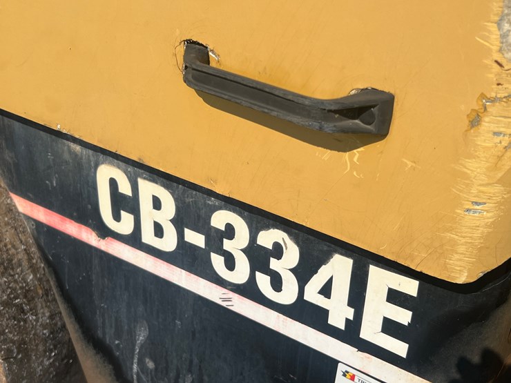 caterpillar-cb-334e-image-7