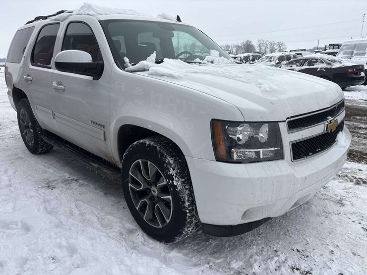 2013-chevrolet-tahoe-image-6