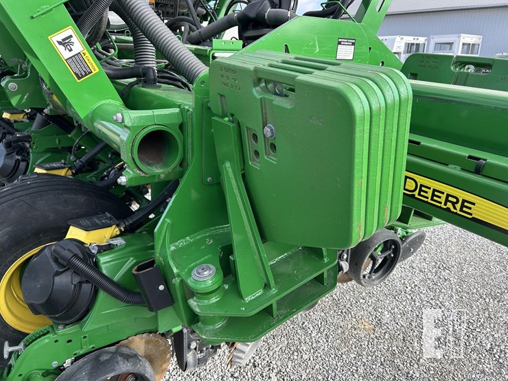 john-deere-1795-image-13