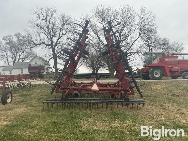 case-ih-4800-image-6