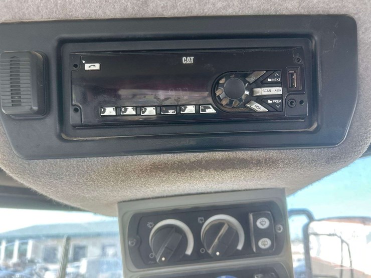 caterpillar-972m-image-12