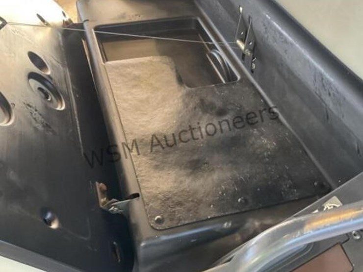 kubota-rtv900-image-19