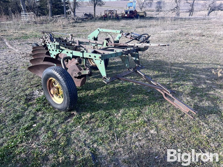 john-deere-5-image-3