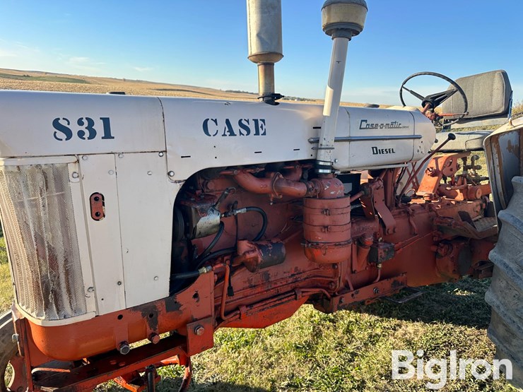 j-i-case-830-image-17