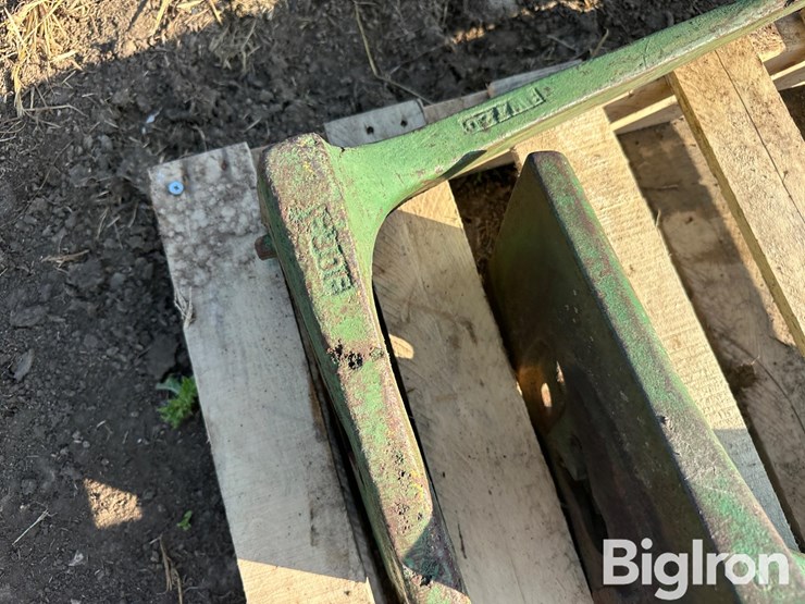 john-deere-10-image-10