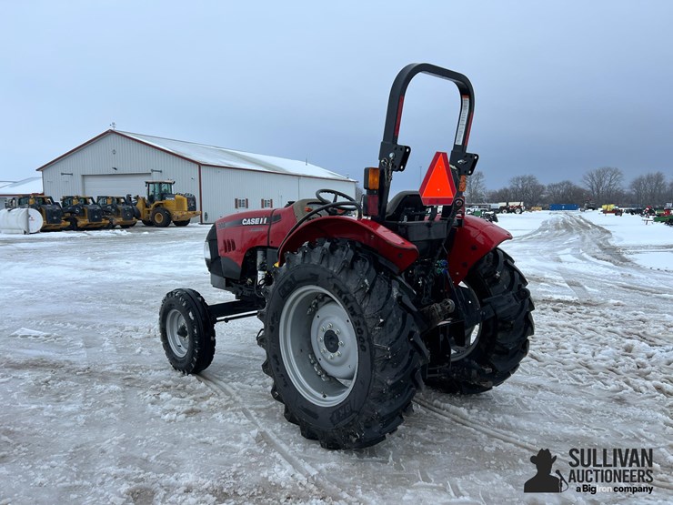 case-ih-farmall-70a-image-7