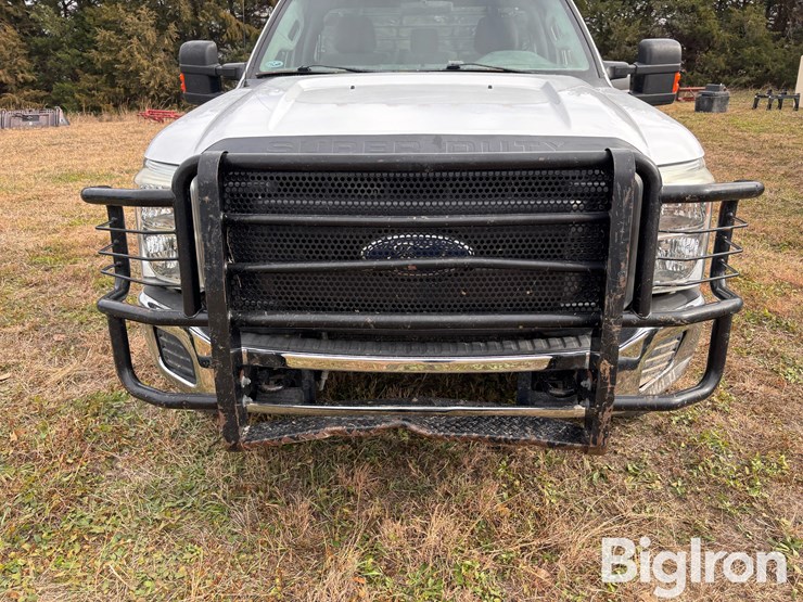 2011-ford-f350-image-10