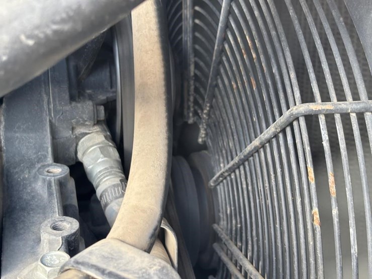 2018-genie-gth1056-image-59