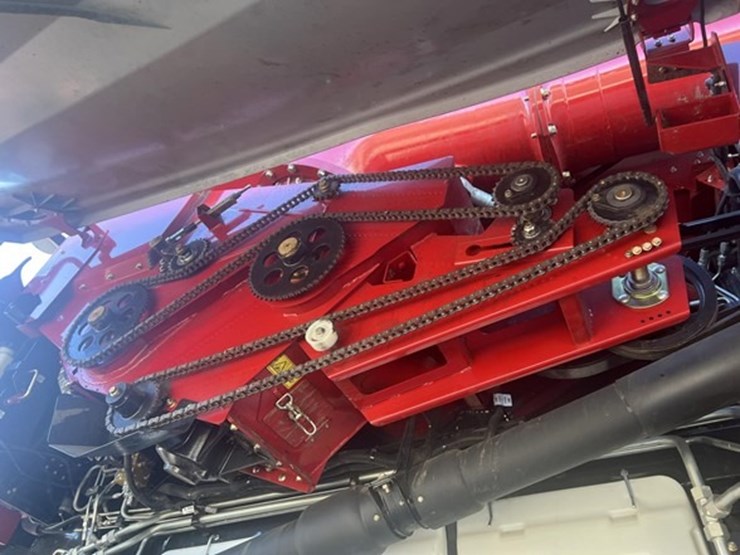 case-ih-8250-image-27