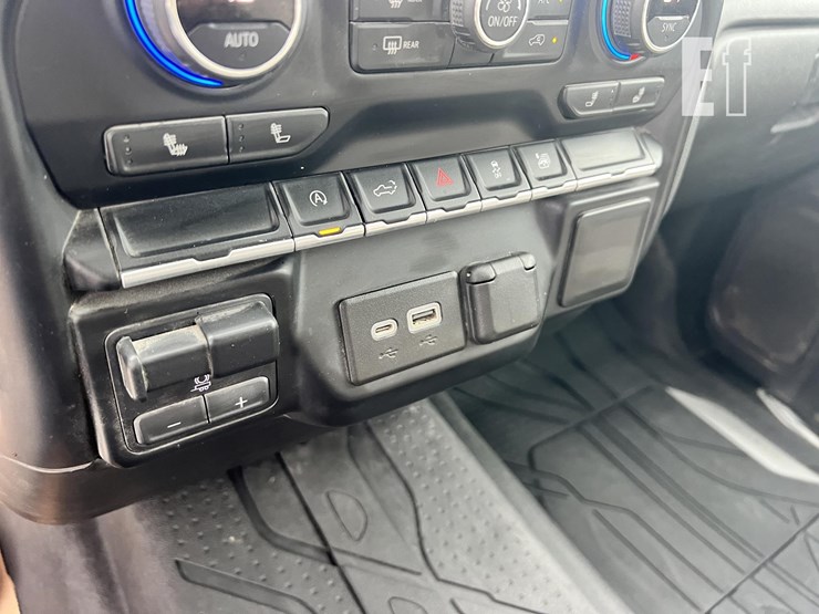 chevrolet-silverado-1500-image-13