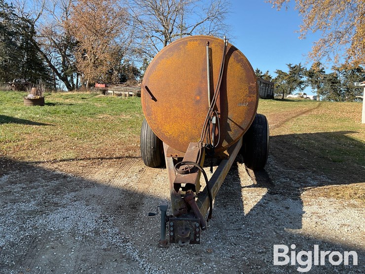 better-built-3150-am-liquid-manure-spreader-image-2