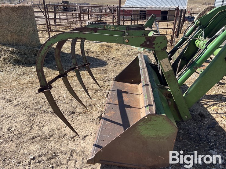 john-deere-158-image-15