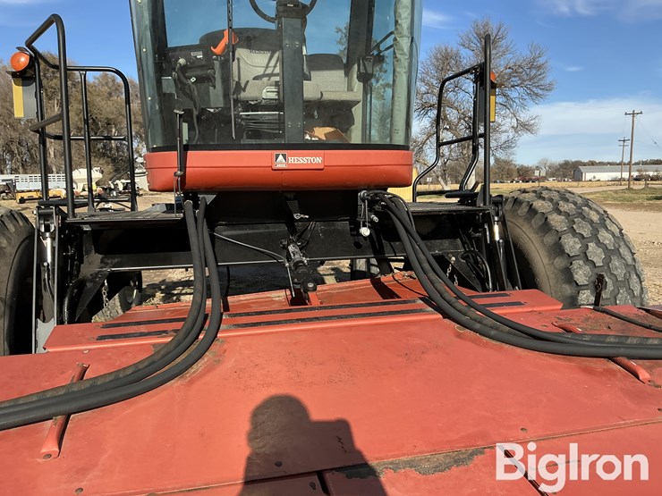 hesston-9260-image-12