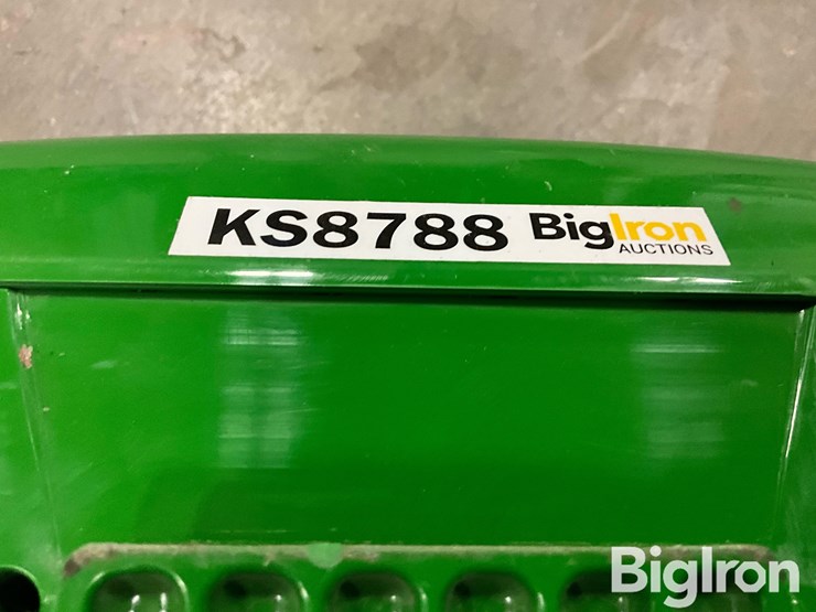 john-deere-7000-image-19