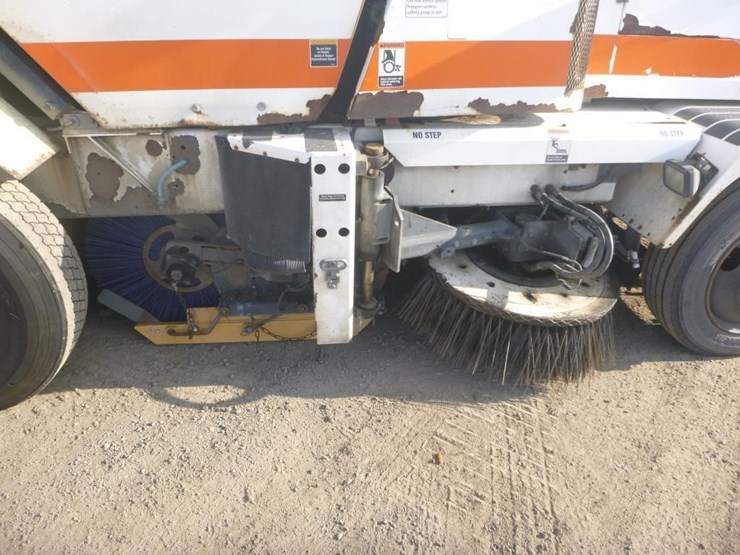 global-m4-sweeper-image-11