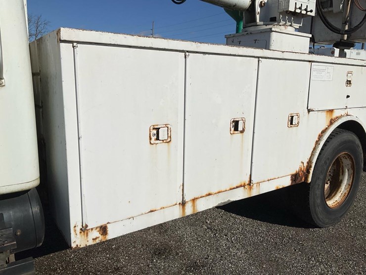 2001-international-4900-image-21