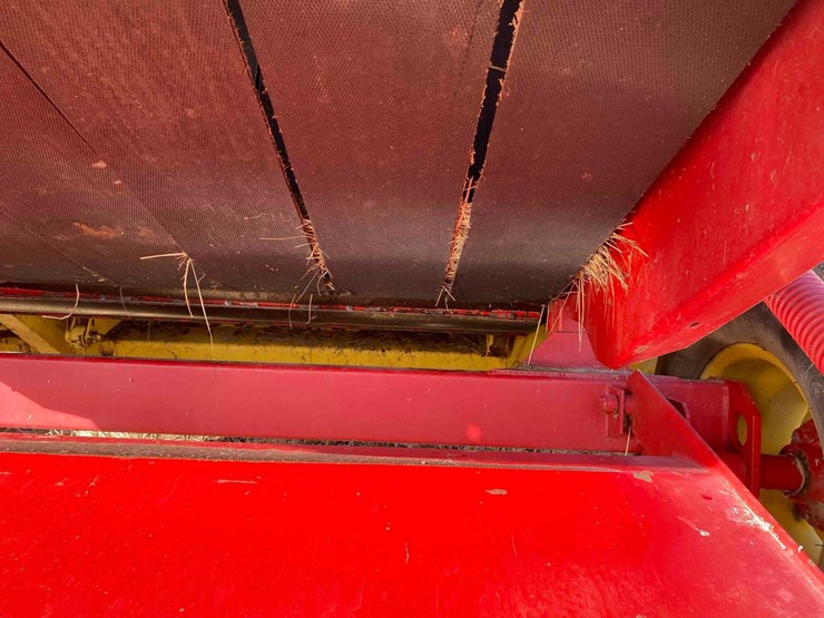 new-holland-644-image-27