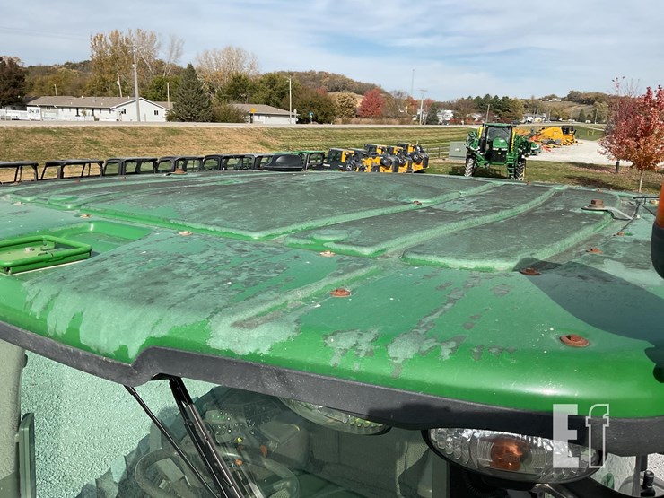 john-deere-8310rt-image-44